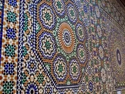 کاشی کاری به روش موزاییکی